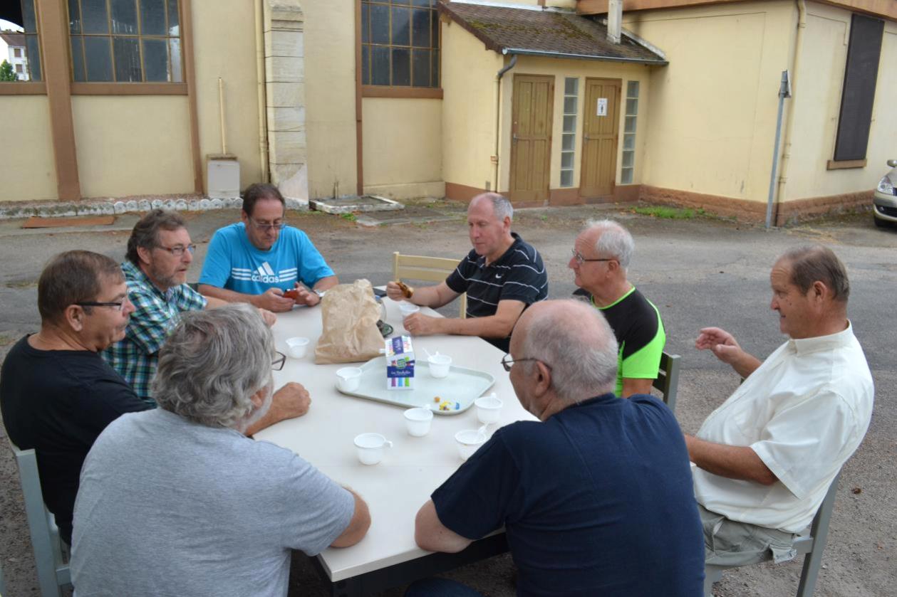 Le traditionnel café avant le boulot