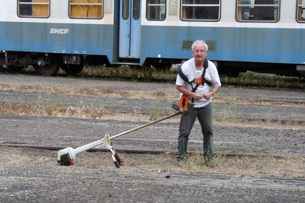 Il y en a des ...qui pensent que je m'amuse !